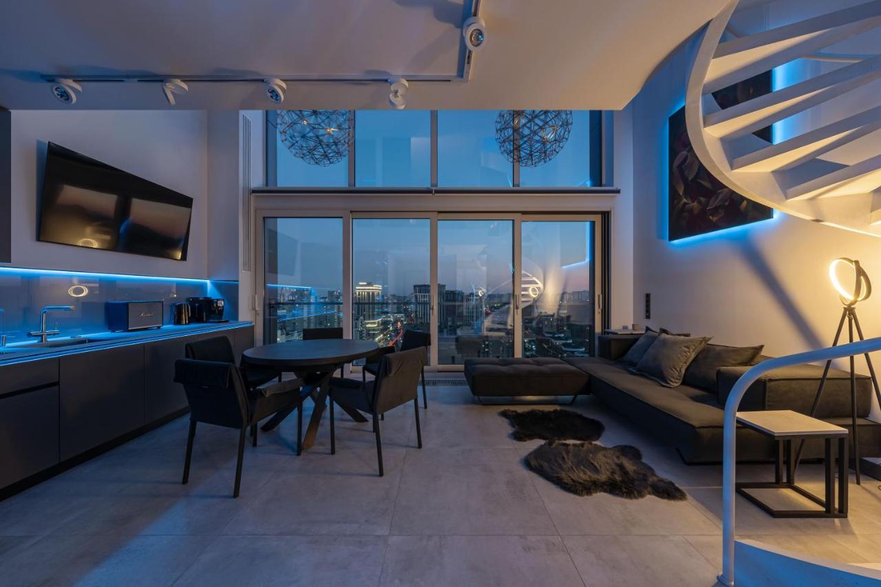 Apartamento The Penthouse Kiev Exterior foto