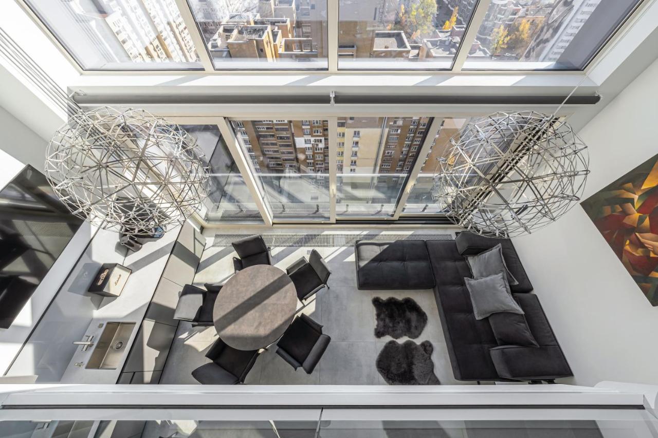 Apartamento The Penthouse Kiev Exterior foto