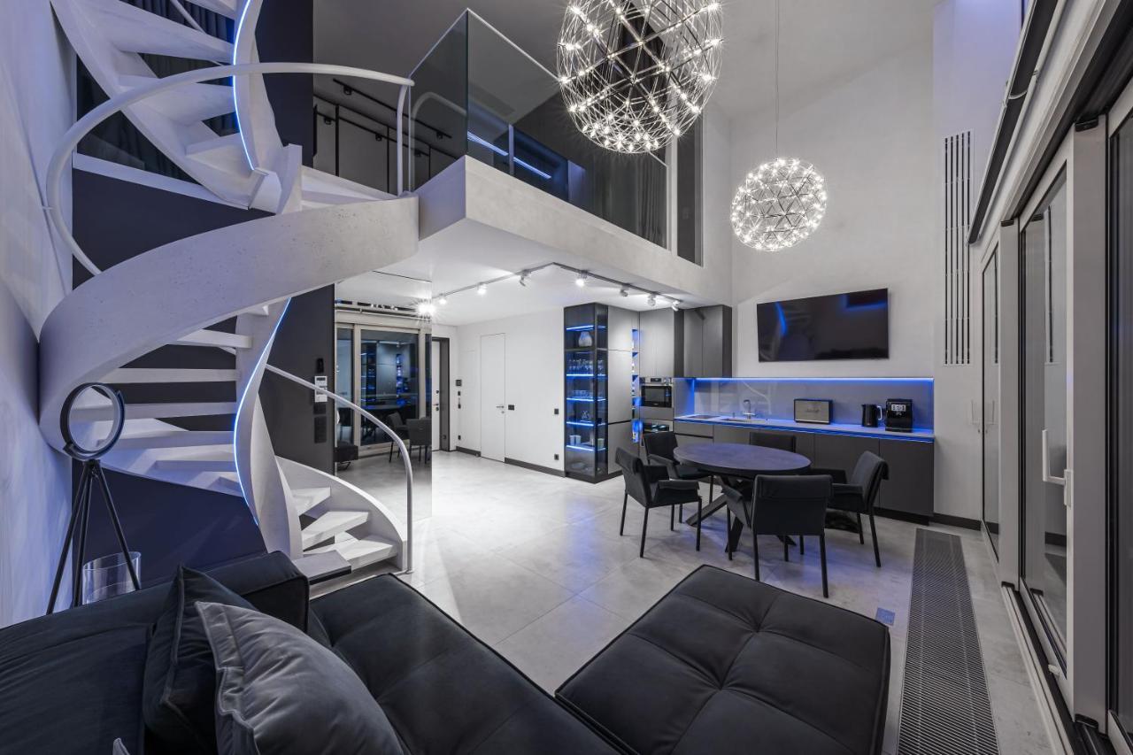 Apartamento The Penthouse Kiev Exterior foto