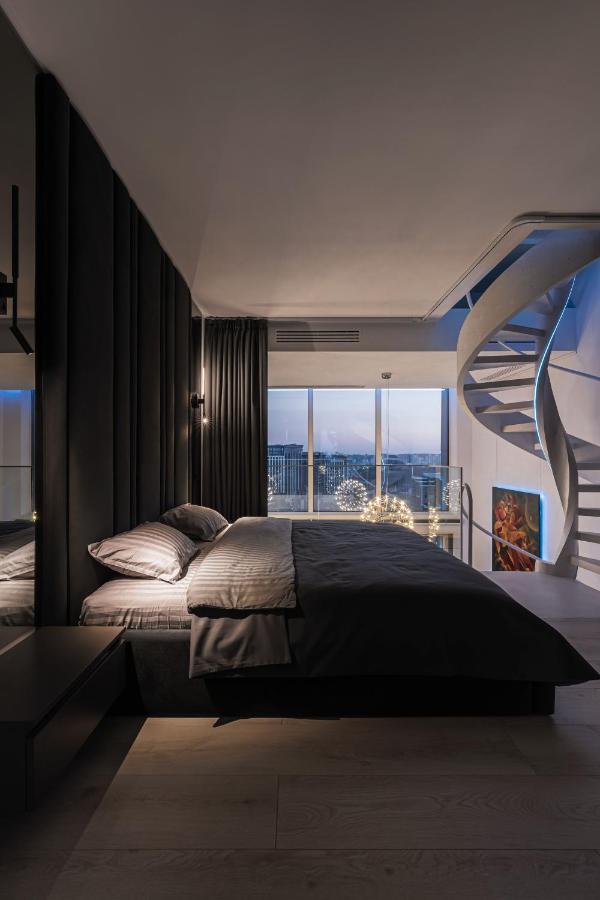 Apartamento The Penthouse Kiev Exterior foto