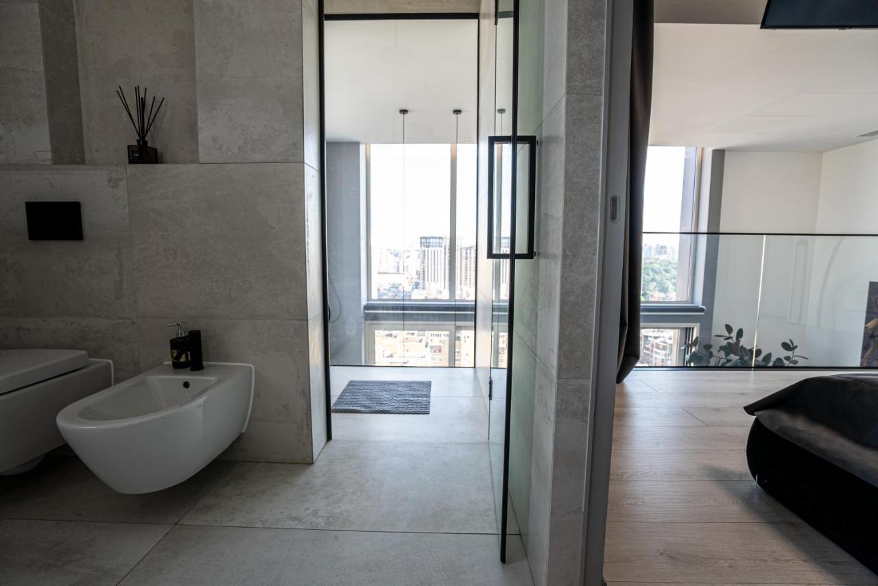 Apartamento The Penthouse Kiev Exterior foto